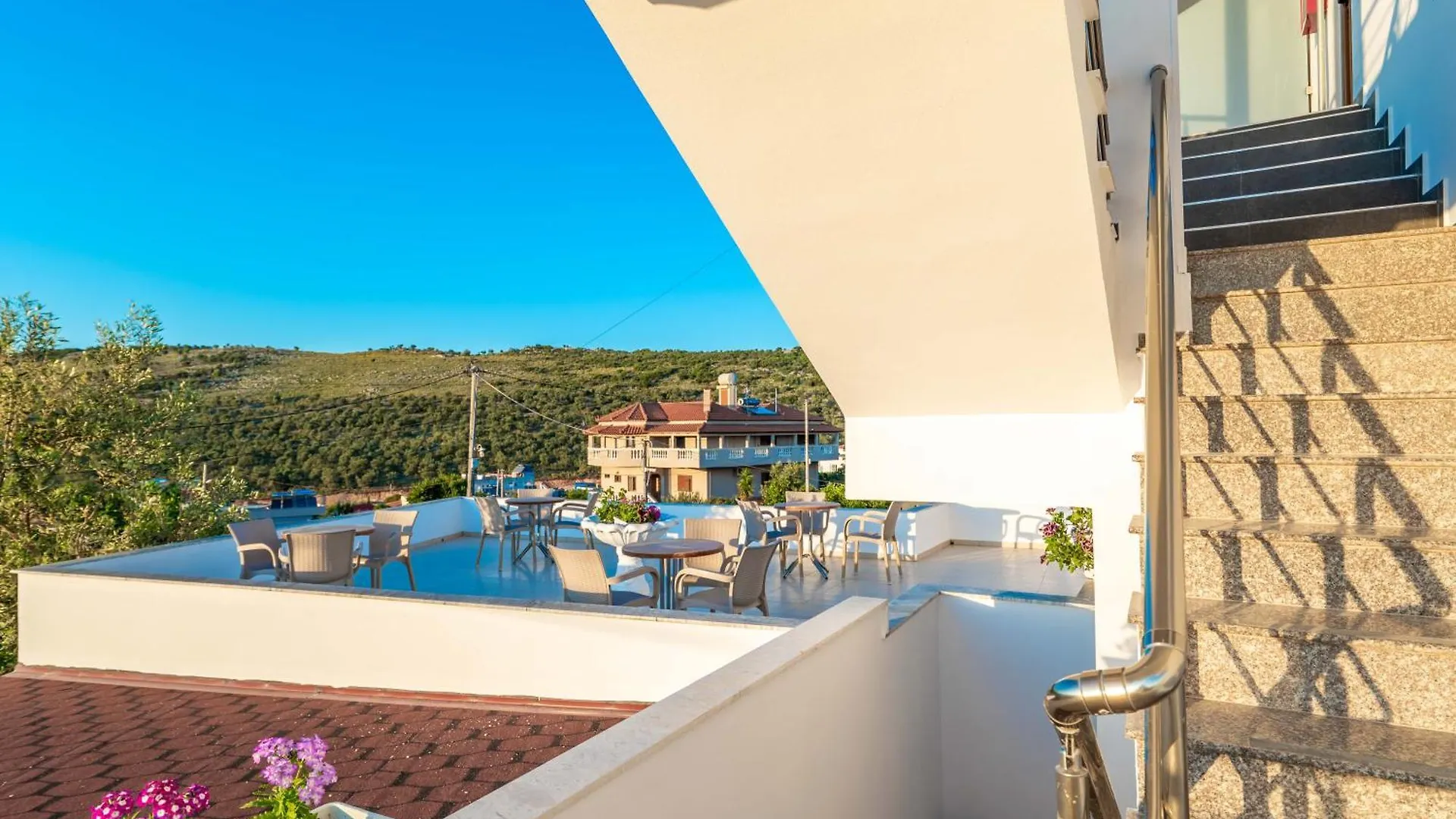 Hotel Perla Ksamil 2*,  Albanie