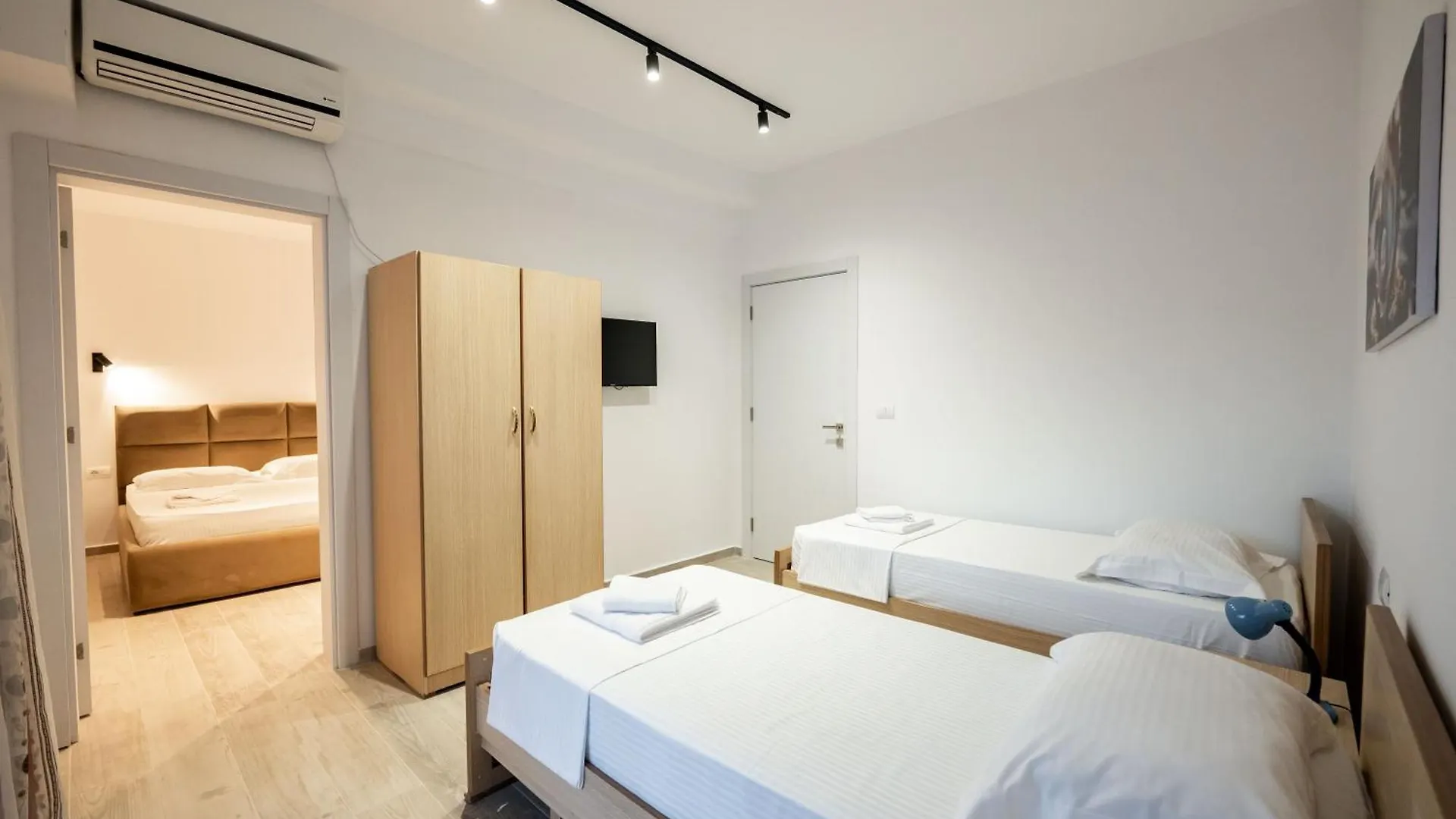 Hotel Perla Ksamil Guest house