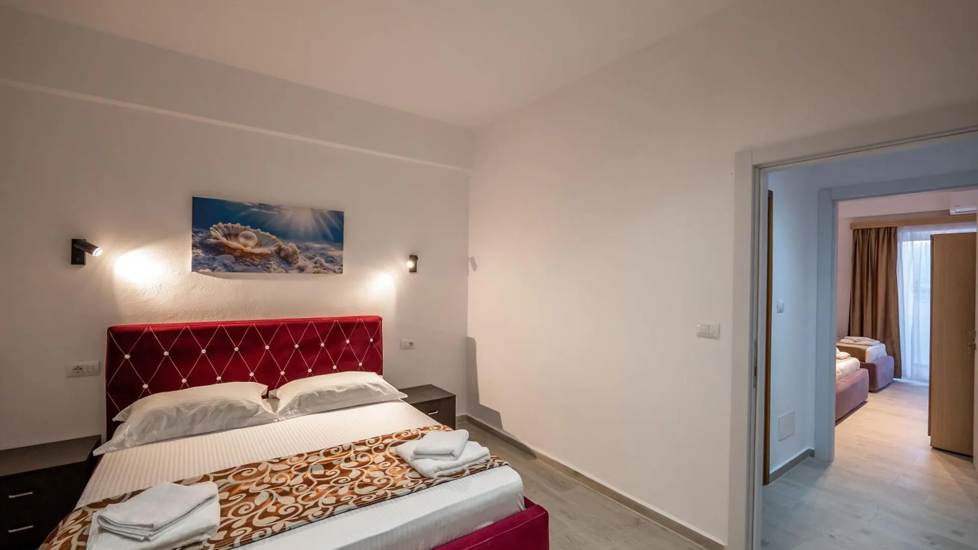Guest house Hotel Perla Ksamil
